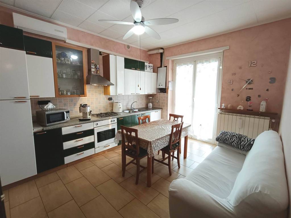 appartamento in vendita ad Orbassano