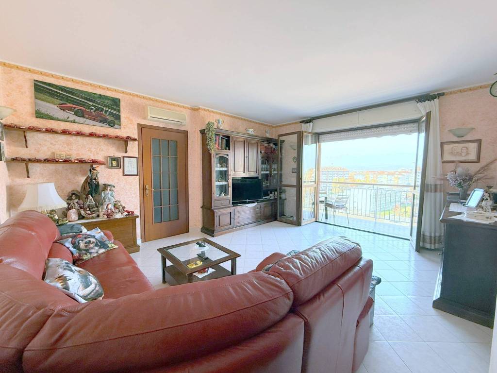 appartamento in vendita ad Orbassano