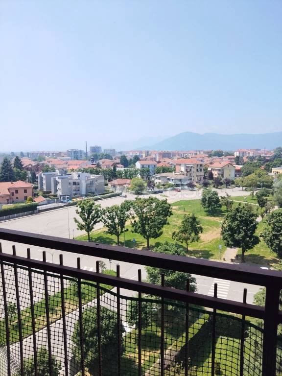 appartamento in vendita ad Orbassano