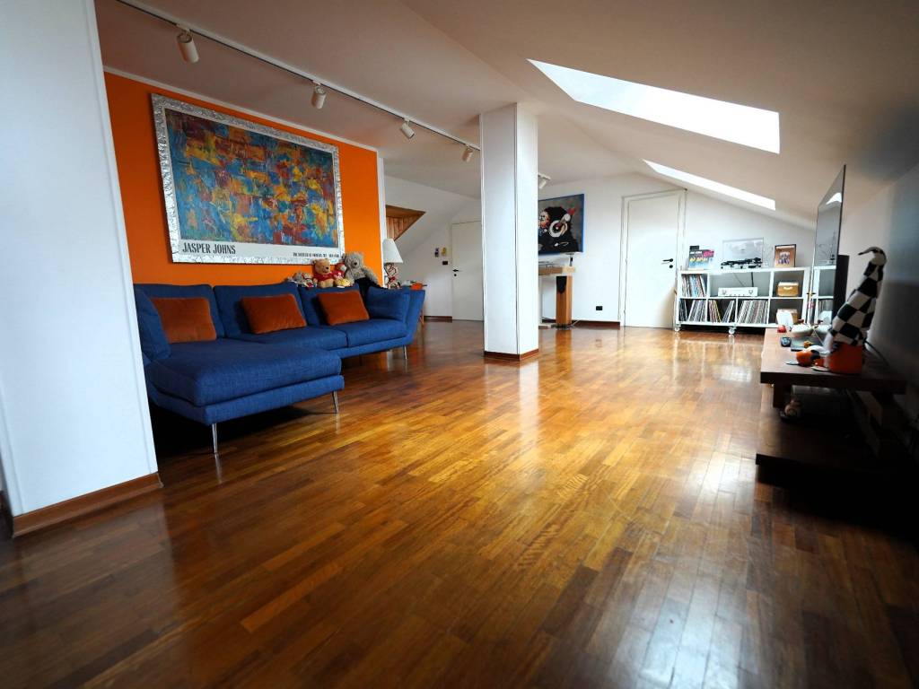 appartamento in vendita ad Orbassano