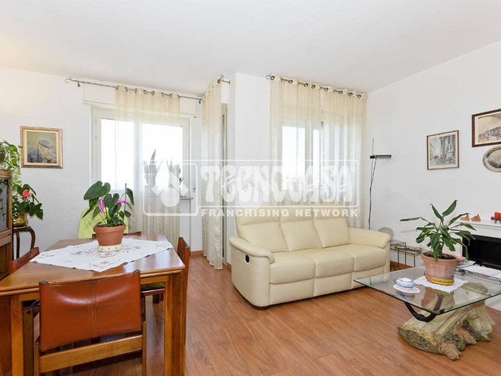 appartamento in vendita ad Orbassano