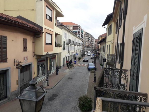 casa indipendente in vendita ad Orbassano