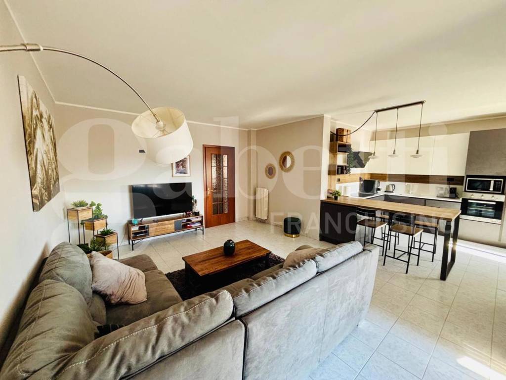 appartamento in vendita ad Orbassano