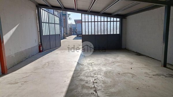 ufficio in vendita ad Orbassano