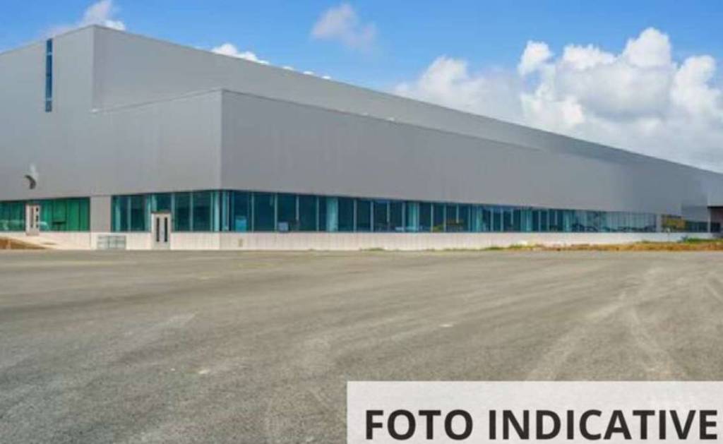 capannone in vendita ad Orbassano