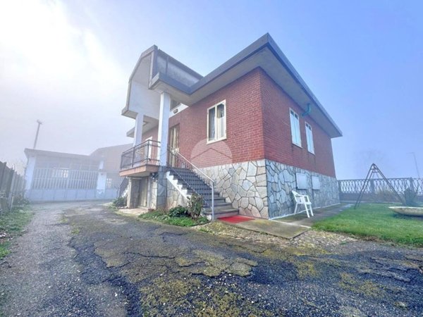 casa indipendente in vendita ad Orbassano