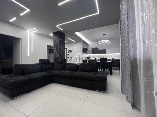 appartamento in vendita ad Orbassano