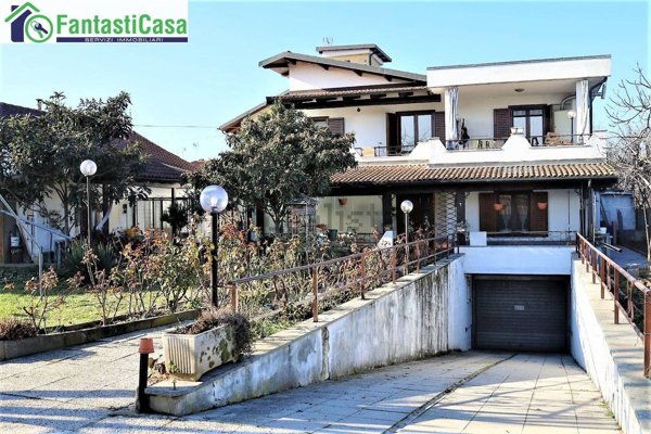 appartamento in vendita ad Orbassano