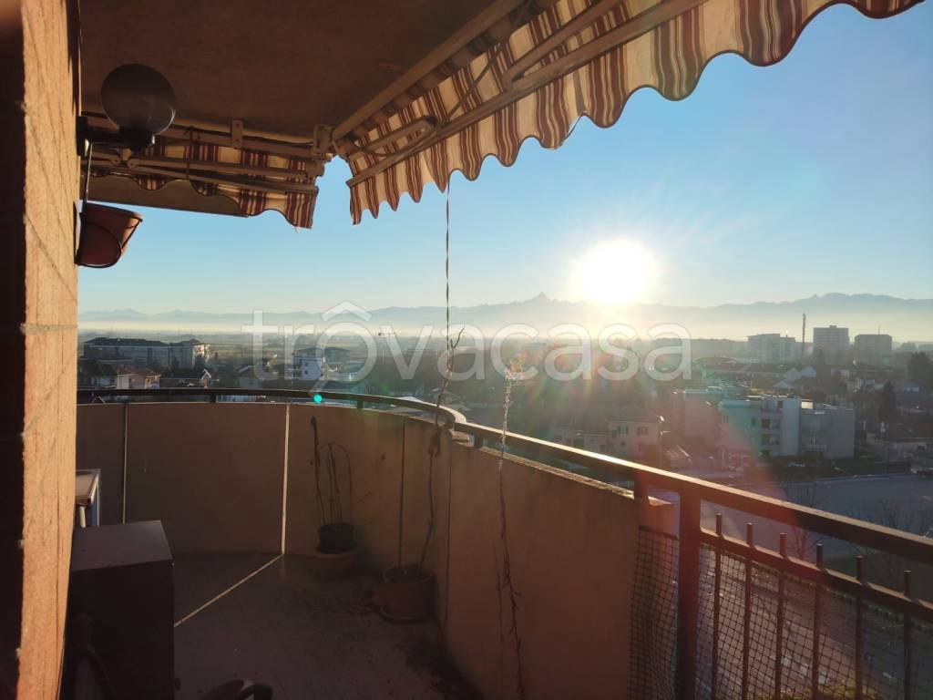 appartamento in vendita ad Orbassano