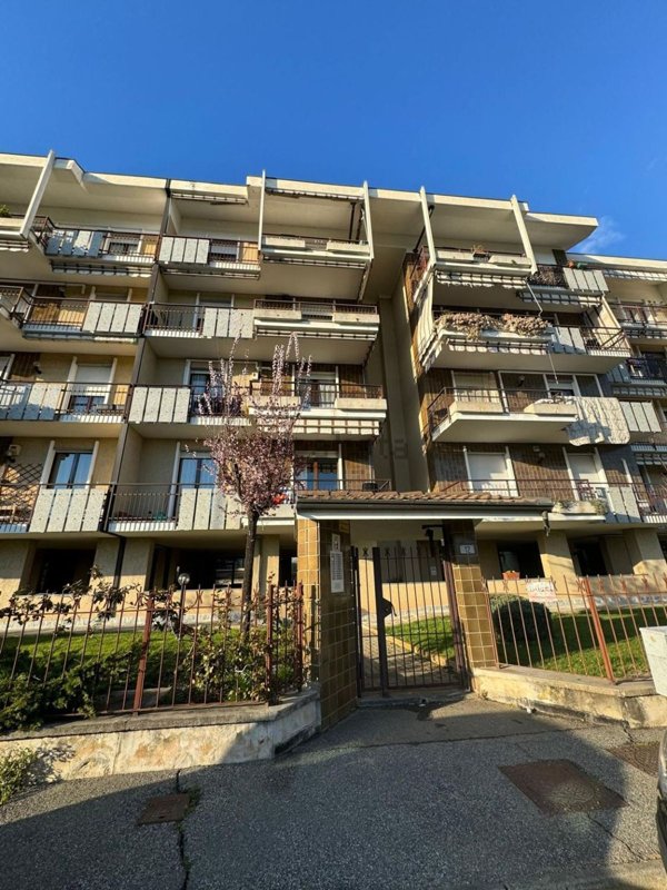 appartamento in vendita ad Orbassano