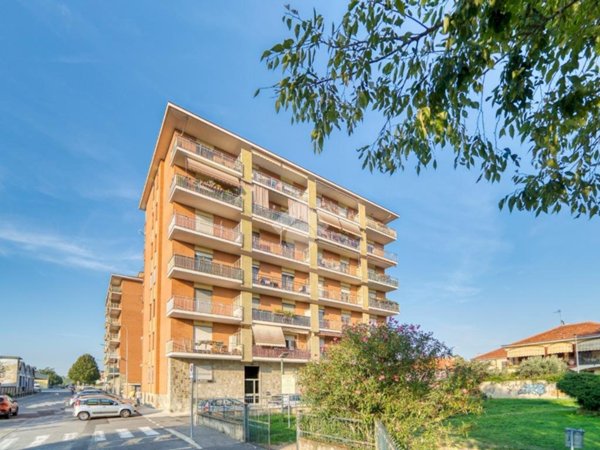 appartamento in vendita ad Orbassano