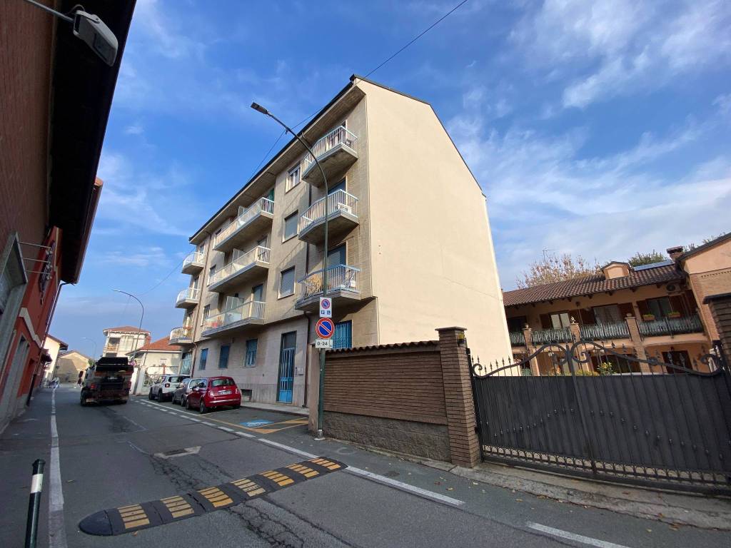 appartamento in vendita ad Orbassano