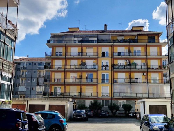 appartamento in vendita ad Orbassano