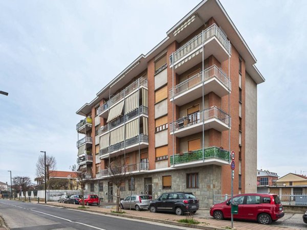 appartamento in vendita ad Orbassano