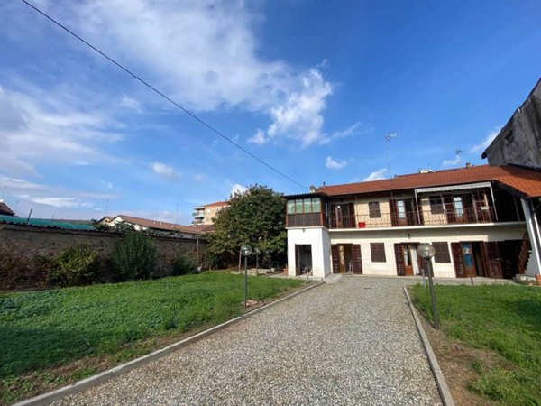 casa indipendente in vendita ad Orbassano