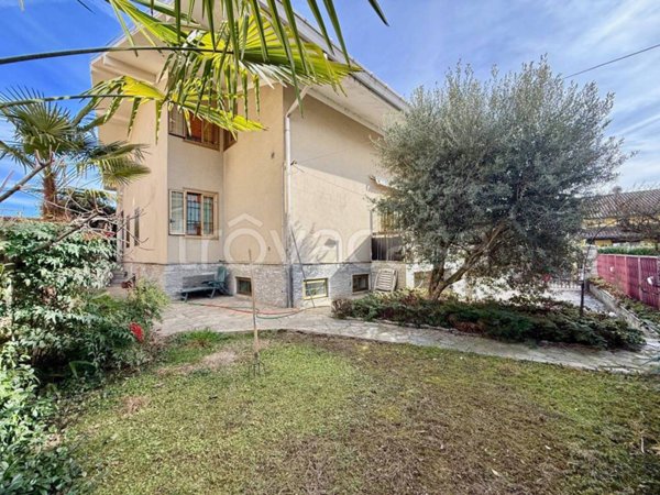 casa indipendente in vendita ad Orbassano