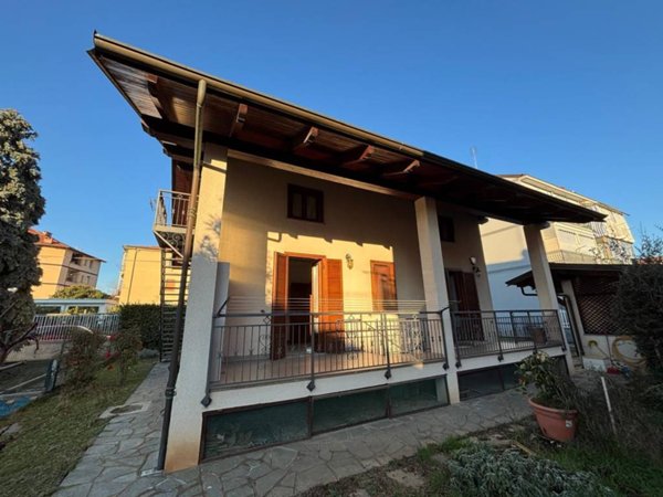 casa indipendente in vendita ad Orbassano