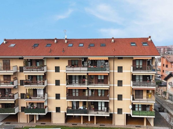 appartamento in vendita ad Orbassano