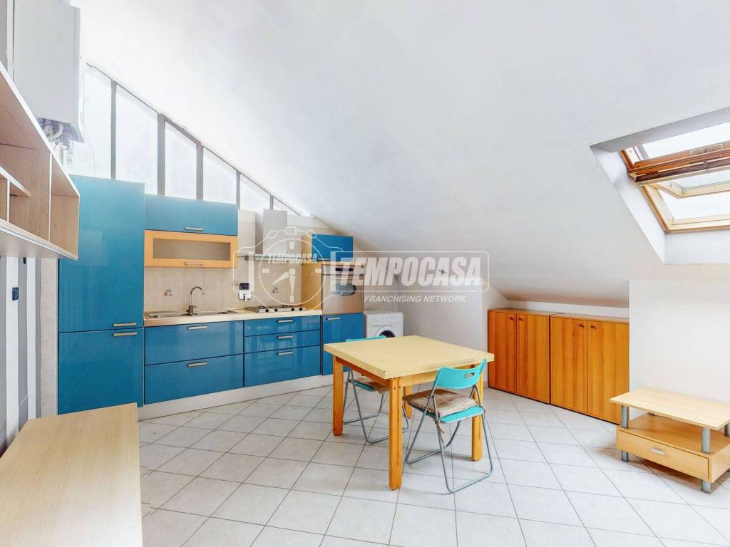 appartamento in vendita ad Orbassano