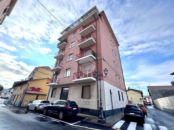 appartamento in vendita ad Orbassano