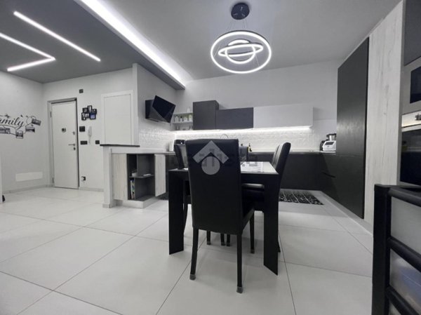 appartamento in vendita ad Orbassano