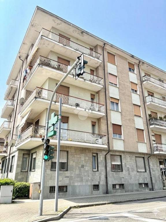 appartamento in vendita ad Orbassano