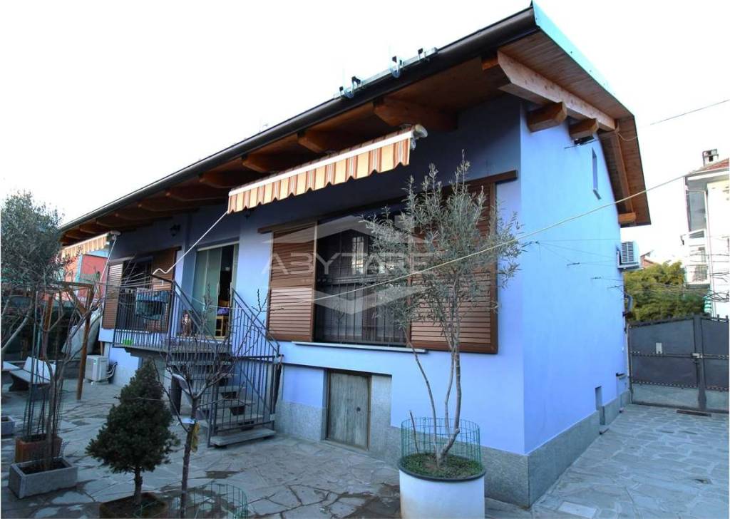 casa indipendente in vendita ad Orbassano