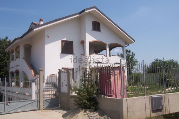 casa indipendente in vendita ad Orbassano