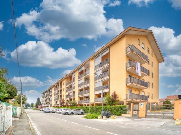appartamento in vendita ad Orbassano
