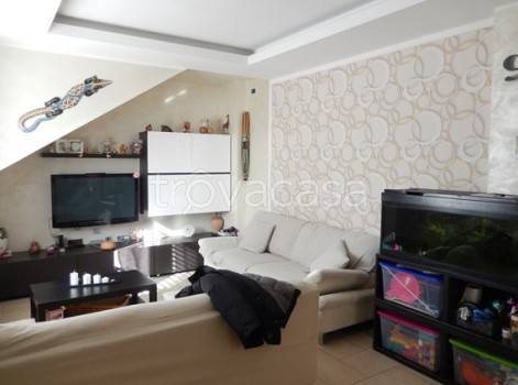 appartamento in vendita ad Orbassano