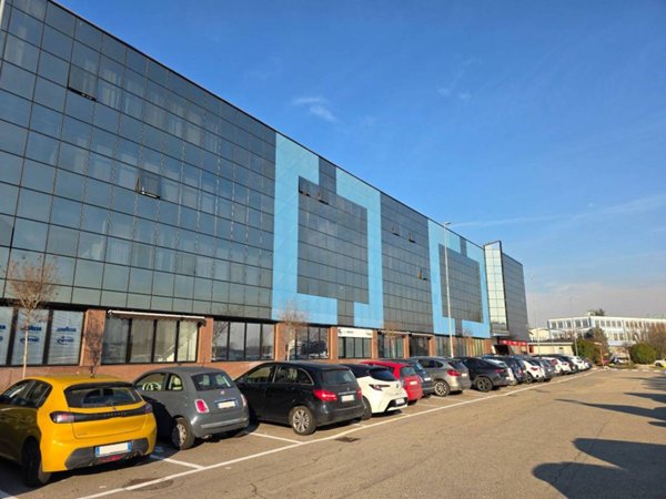 ufficio in vendita ad Orbassano