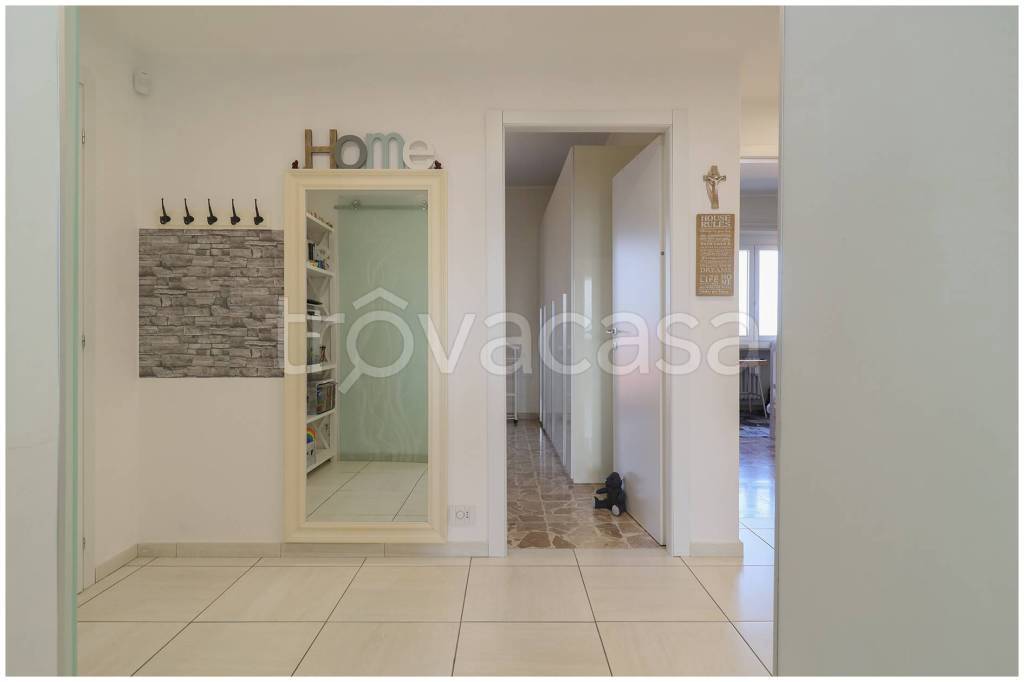 appartamento in vendita ad Orbassano