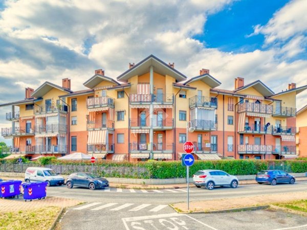 appartamento in vendita ad Orbassano