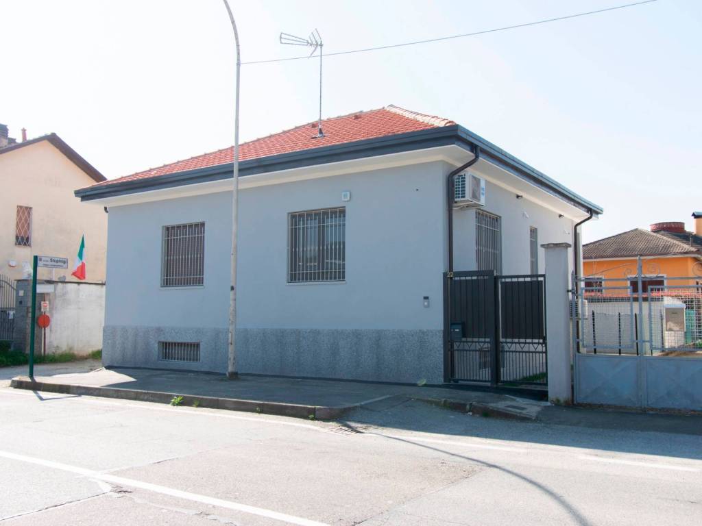 casa indipendente in vendita ad Orbassano