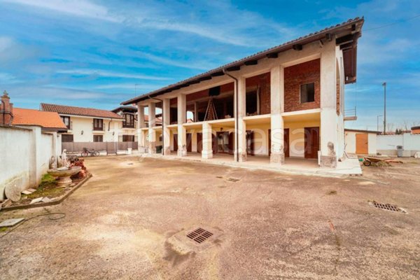 casa indipendente in vendita ad Orbassano
