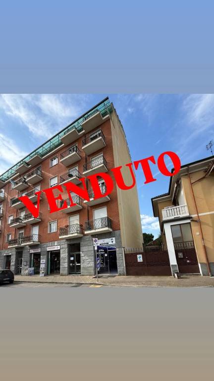 appartamento in vendita ad Orbassano