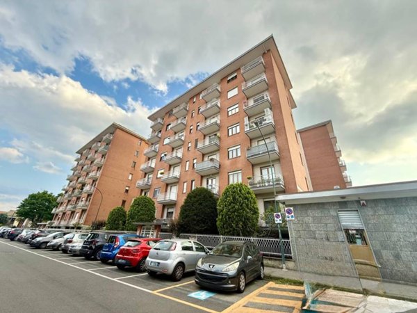appartamento in vendita ad Orbassano