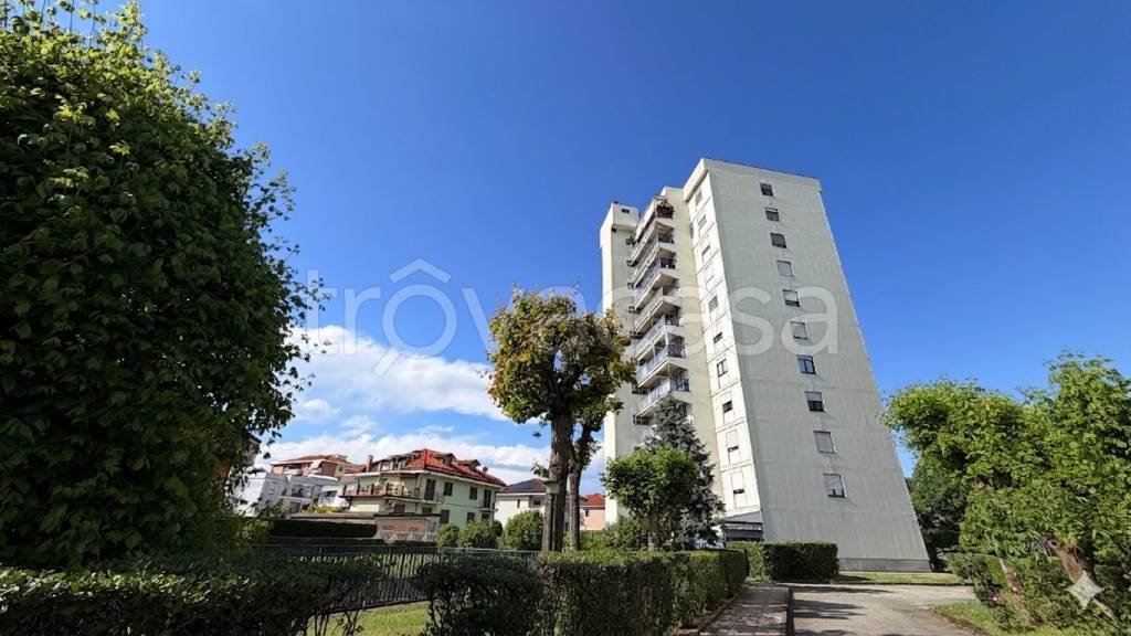 appartamento in vendita ad Orbassano