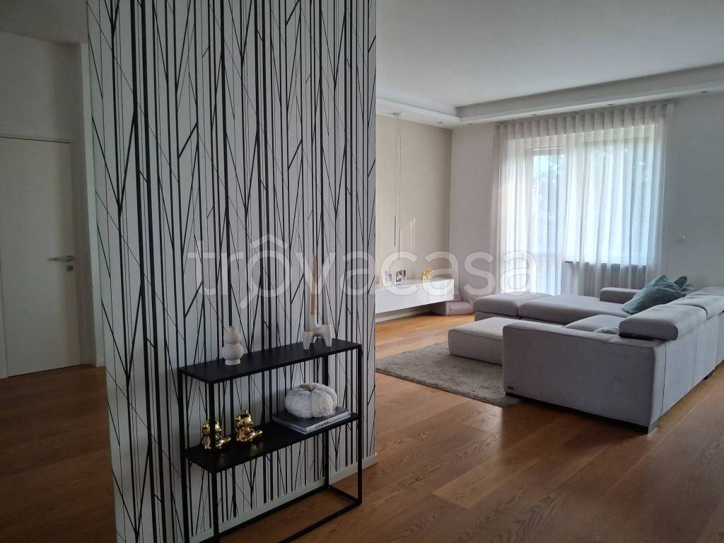 appartamento in vendita ad Orbassano