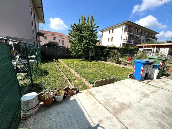appartamento in vendita ad Orbassano