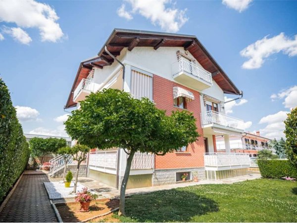 appartamento in vendita ad Orbassano