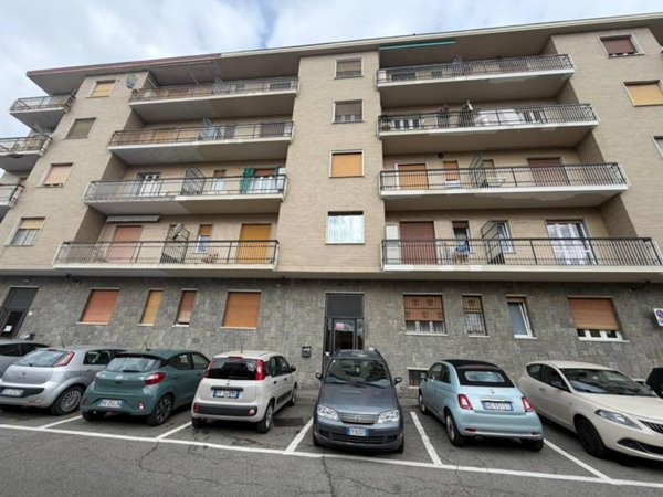 appartamento in vendita ad Orbassano