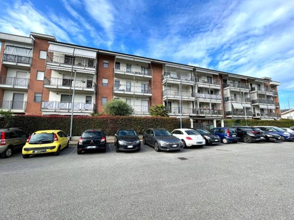 appartamento in vendita ad Orbassano