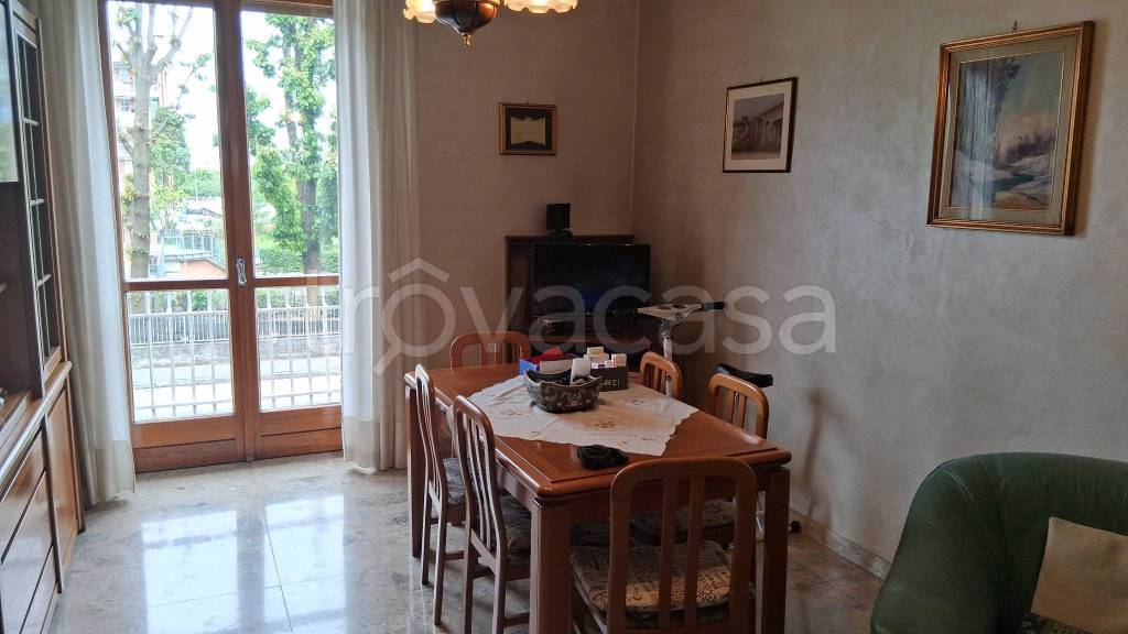 appartamento in vendita ad Orbassano