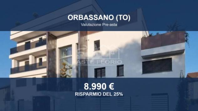 locale commerciale in vendita ad Orbassano