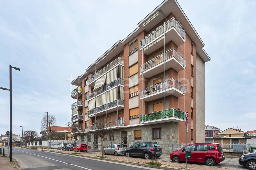 appartamento in vendita ad Orbassano