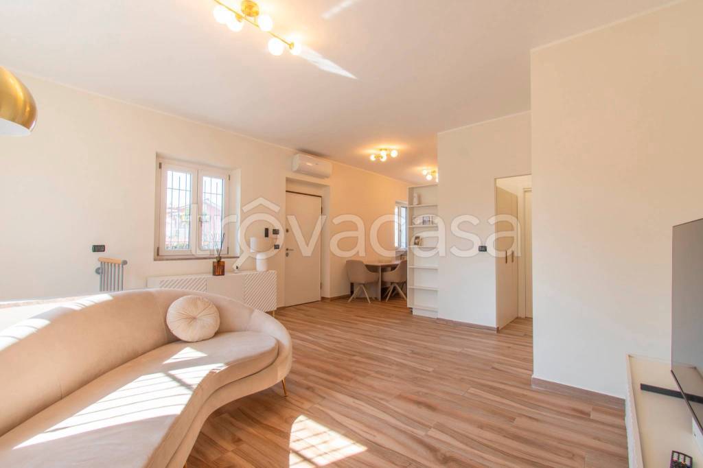 casa indipendente in vendita ad Orbassano