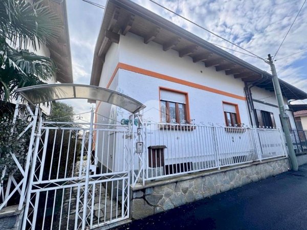 casa indipendente in vendita ad Orbassano