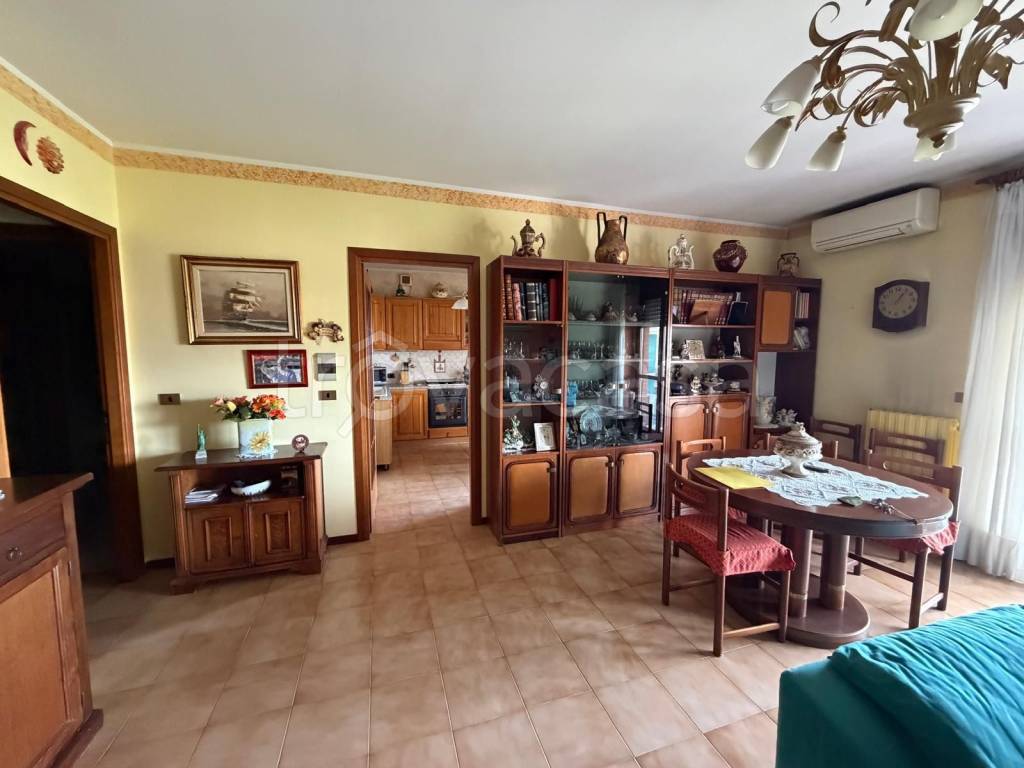appartamento in vendita ad Orbassano