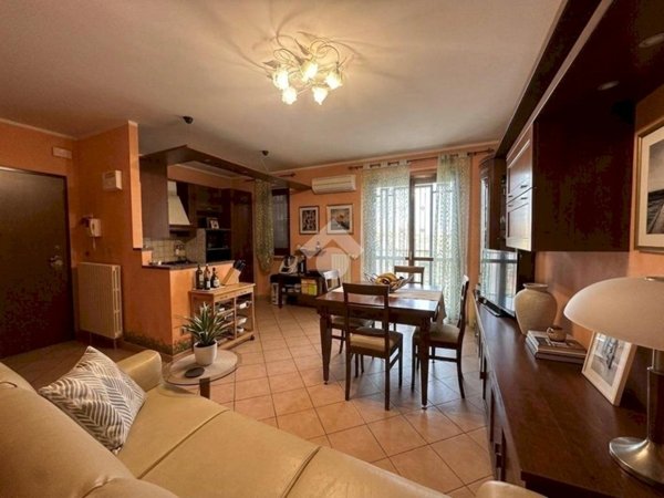 appartamento in vendita ad Orbassano